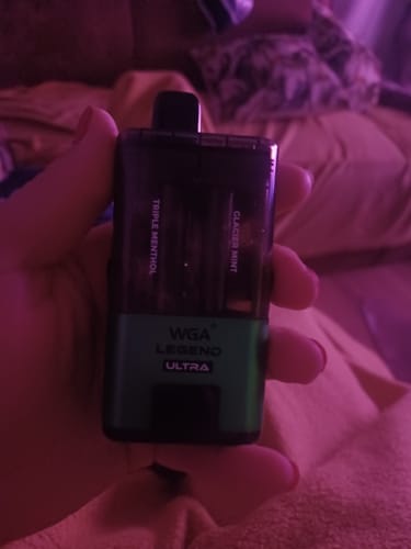 Customer photo review of WGA - Legend Ultra - 30K Bouffées - Rechargeable -  Vape Pod