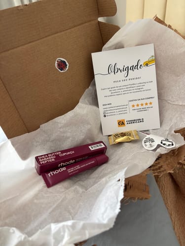 Customer photo review of peptide lip tint - disponível em Portugal