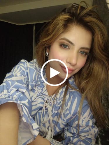 Customer video review of DIY Lash Starter Kit