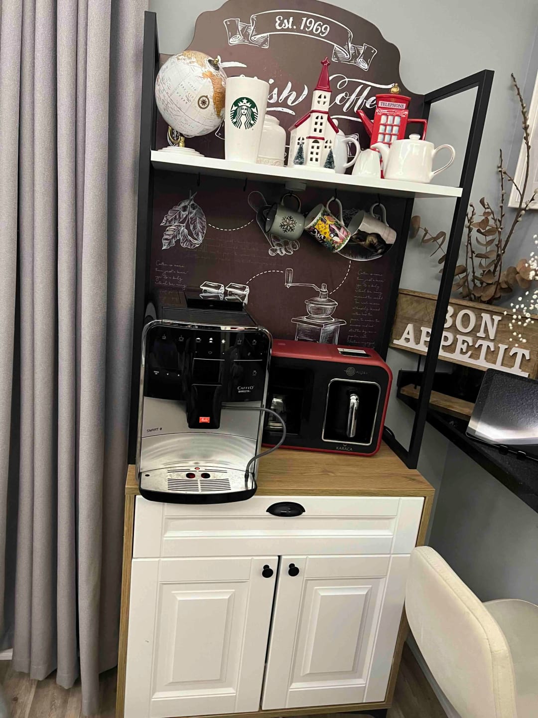 Customer photo review of Rani JE158 Işıklı Kahve Köşesi Membran Kapaklı Çekmeceli Çok Amaçlı Mutfak Dolabı Sepet Ceviz - Beyaz
