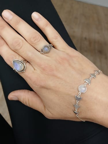 Customer photo review of Sterling Silver Moon Phase Bracelet
