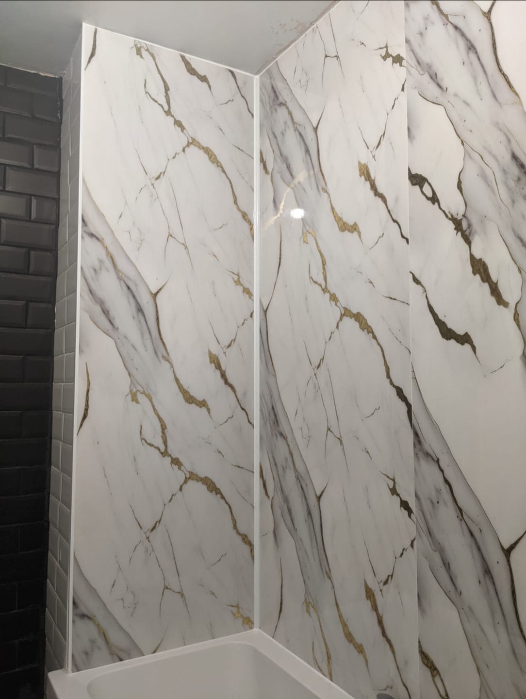 Customer photo review of 10mm White Internal Corner Trim