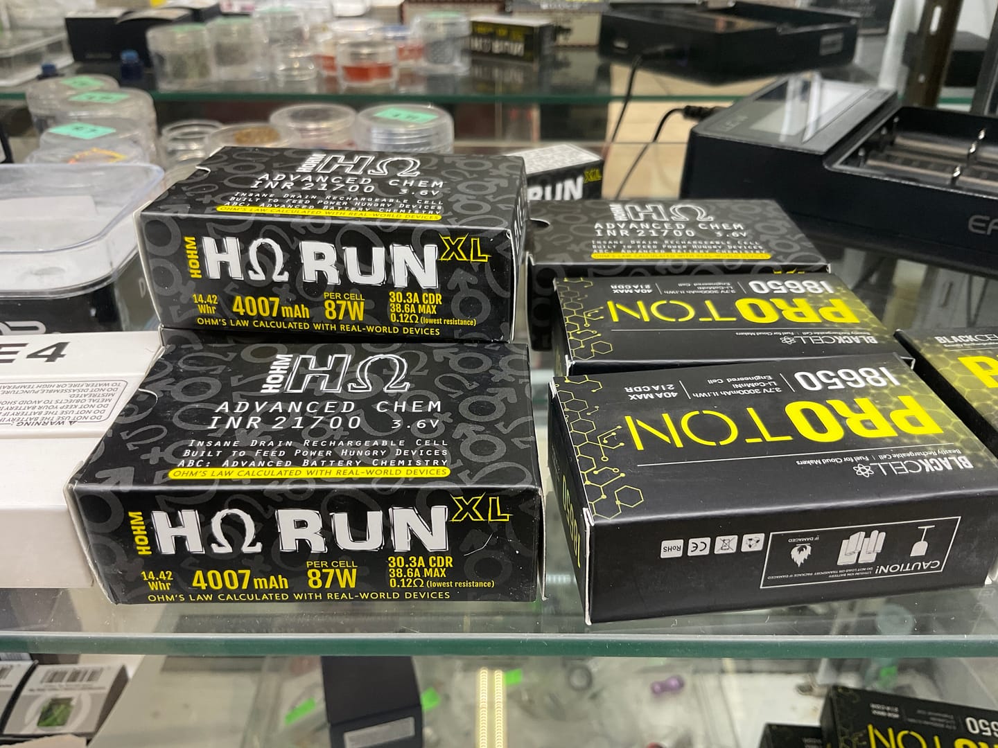Customer photo review of Hohm Tech Run XL 21700 4007mAh 30.3A Battery