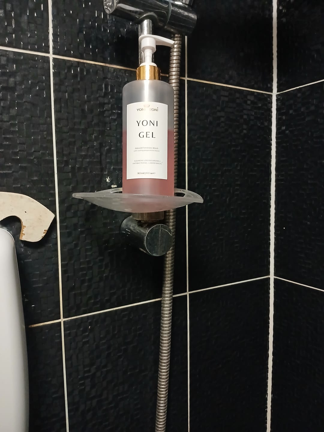 Customer photo review of Yoni Gel - Feminine Wash