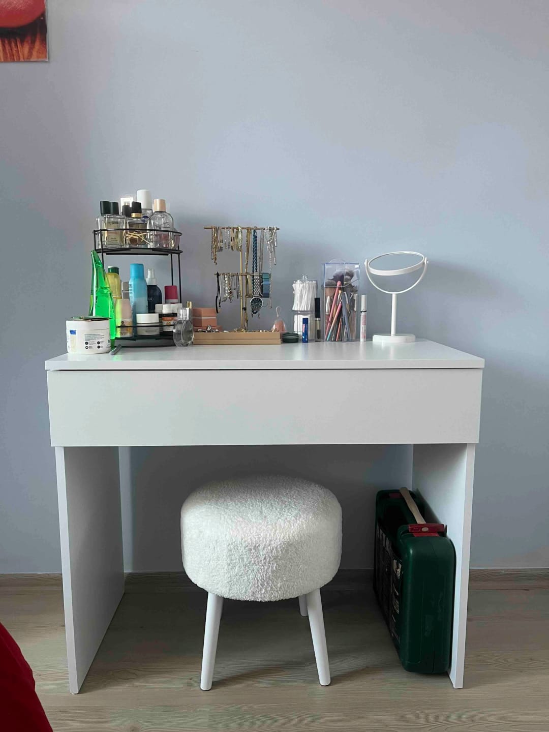 Customer photo review of Rani BJ104 Makyaj Tuvalet Masası Tek Çekmeceli Takı Düzenleyici Beyaz