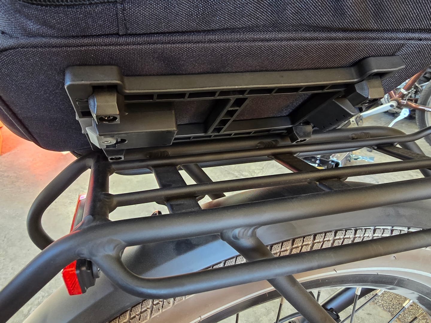 Customer photo review of Big Daddy 2 Expandable Waterproof Bike Rack Bag
