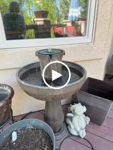 Customer video review of Two Button Fountain Pump and Battery Compartment - no connection port