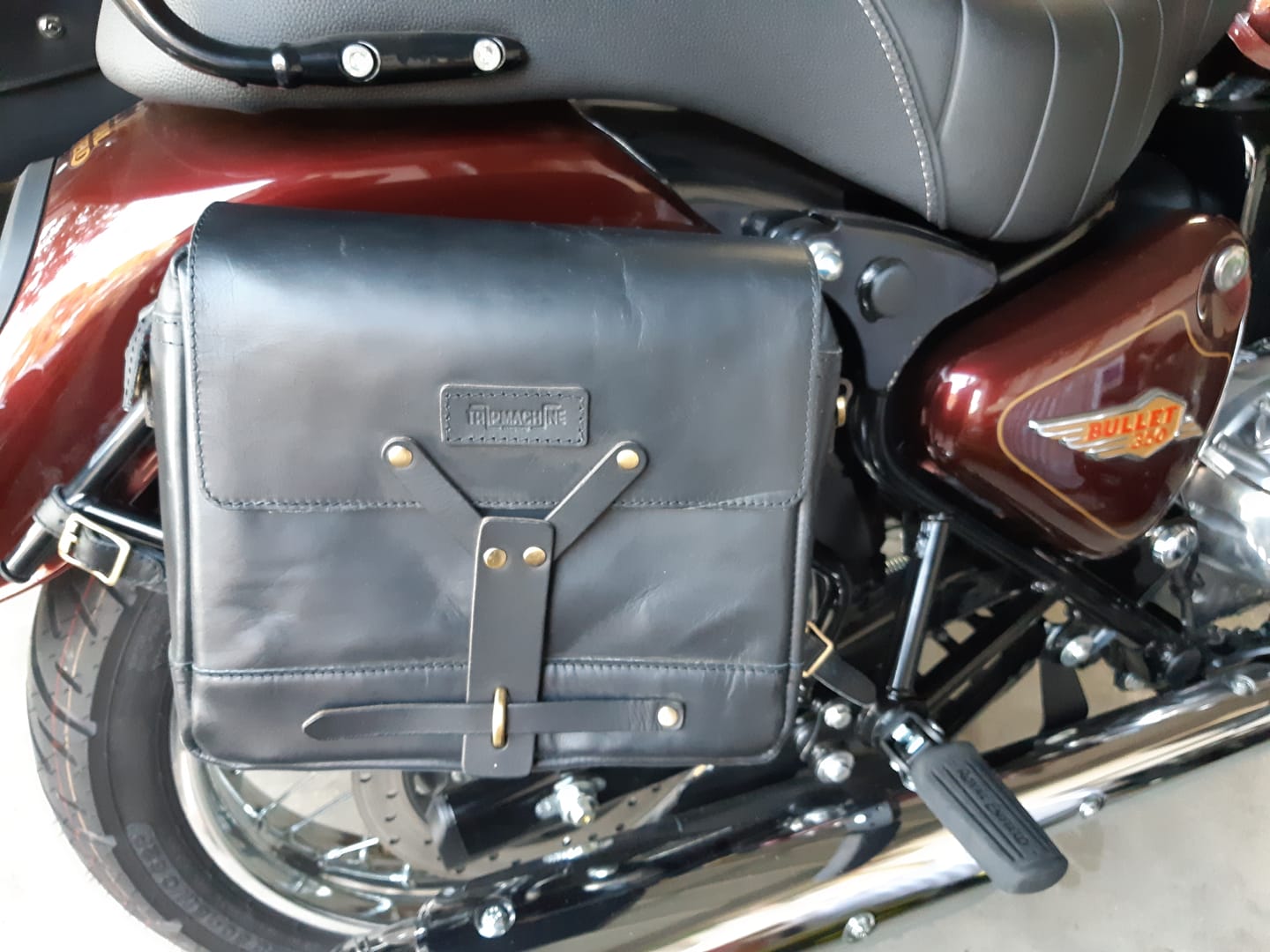 Customer photo review of messenger bag