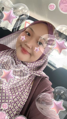 Customer photo review of Bertamu Shawl (Lavender)