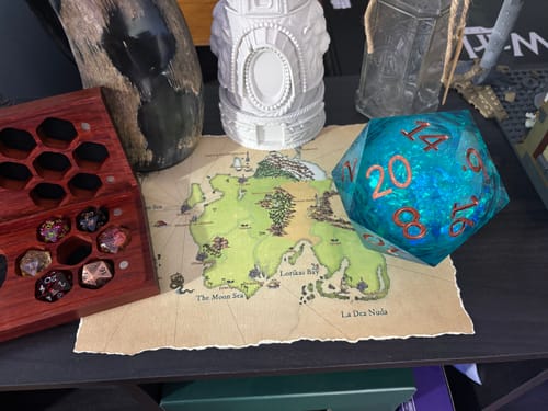 Customer photo review of Massive Sea Green Teal Liquid Core 95MM Chonk Handmade Resin Dice And Box