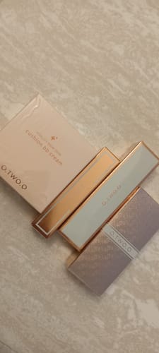 Customer photo review of O.TWO.O GLOW LIFT LIGHT SHADOW CONTOUR STICK
