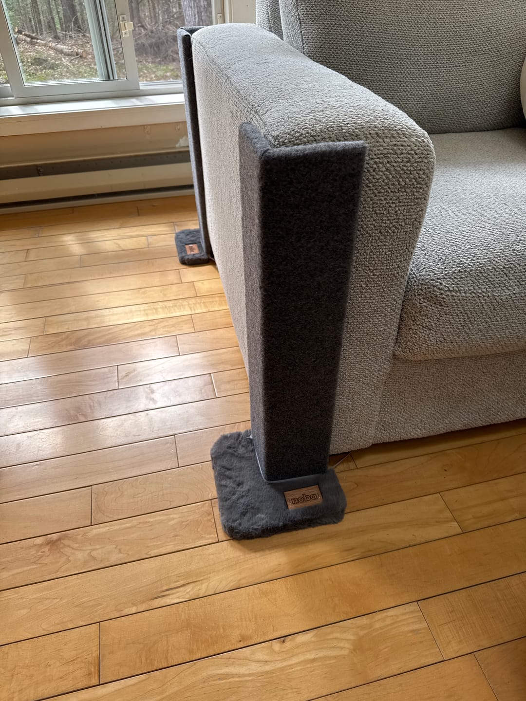 Customer photo review of Noba Corner Cat Scratcher and Protector - 23 Inch
