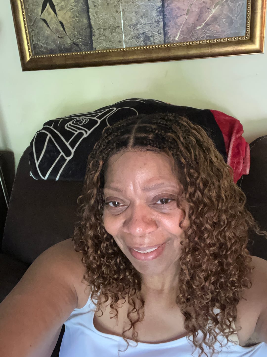 Customer photo review of Kiki - 16" Pre Bleached Swiss HD Lace Human Hair Curls Full Lace Knotless Boho Box Braided Wig