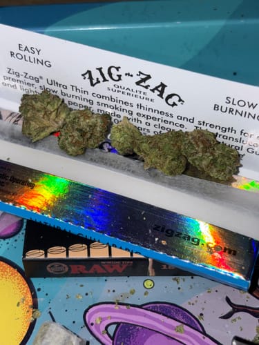 Customer photo review of Skywalker OG THCA Flower