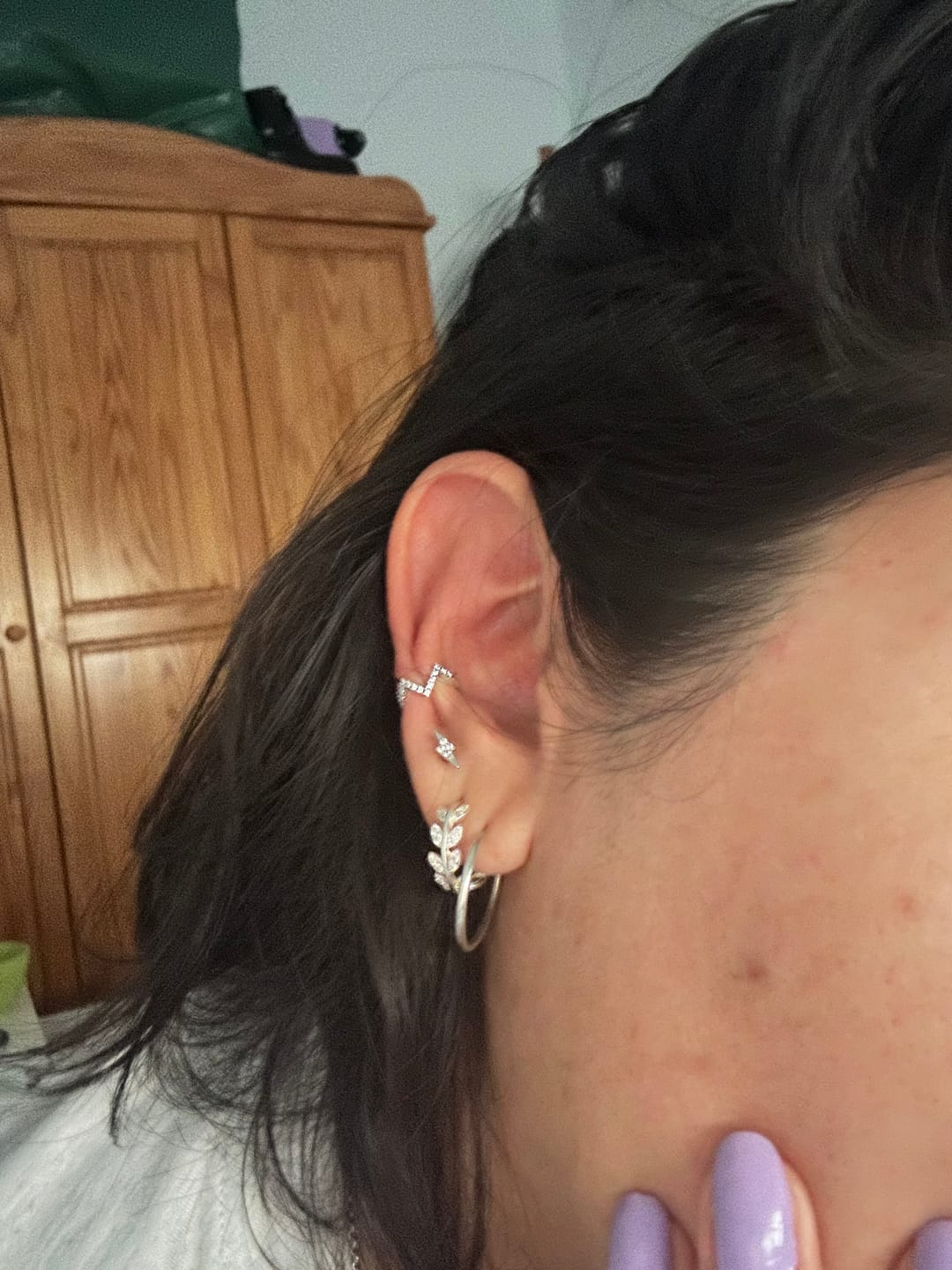 Customer photo review of Pendiente Ear Cuff - Flashy
