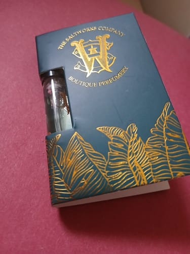 Customer photo review of Deep Red