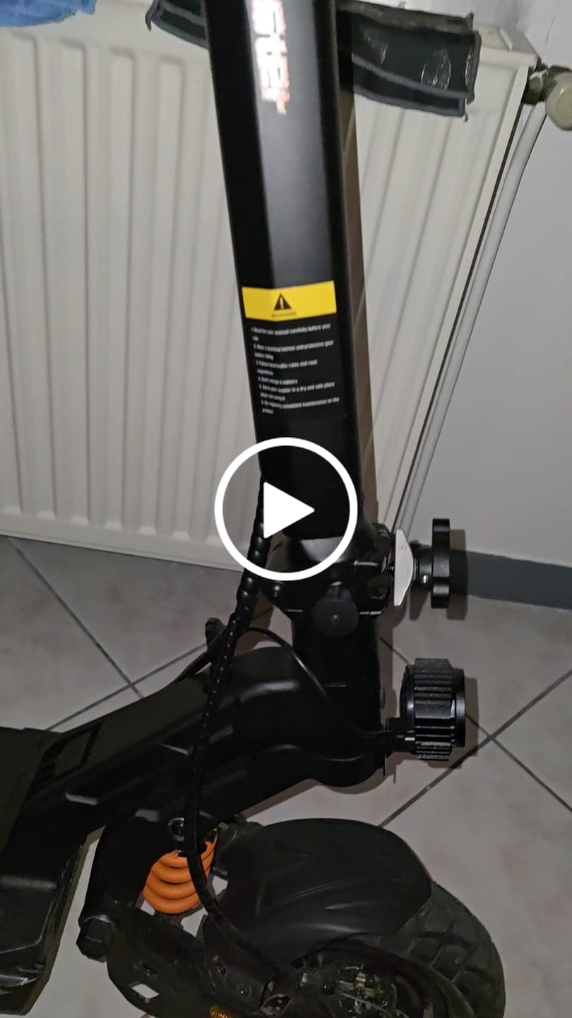 Customer video review of KuKirin G2 Master Electric Scooter