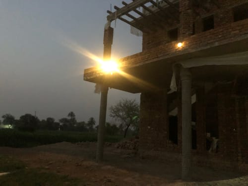 Customer photo review of Solar Sensor Motion Sensor Wall Lamp CL-228