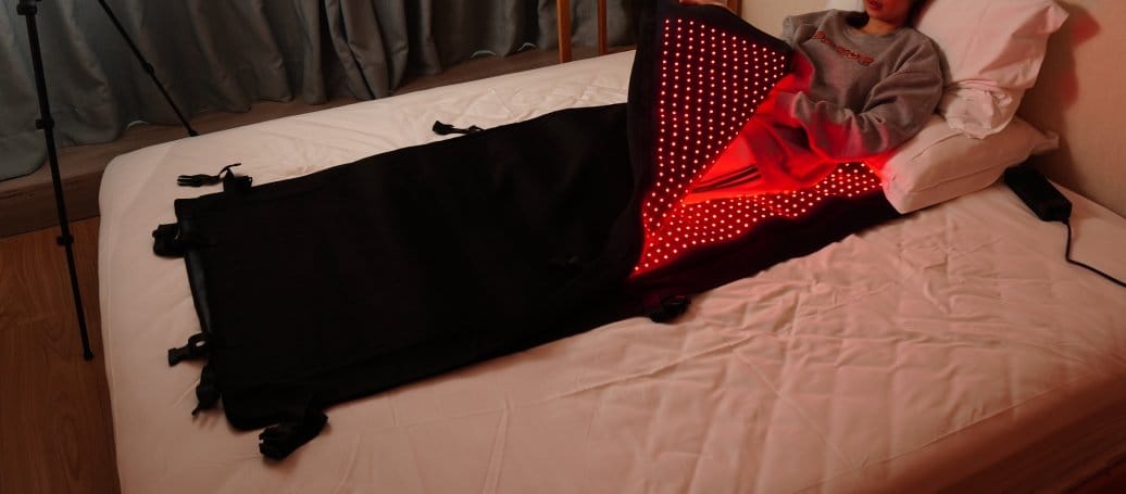 Customer photo review of LUMYHEALTH™ Red Light Therapy Bag For Full Body