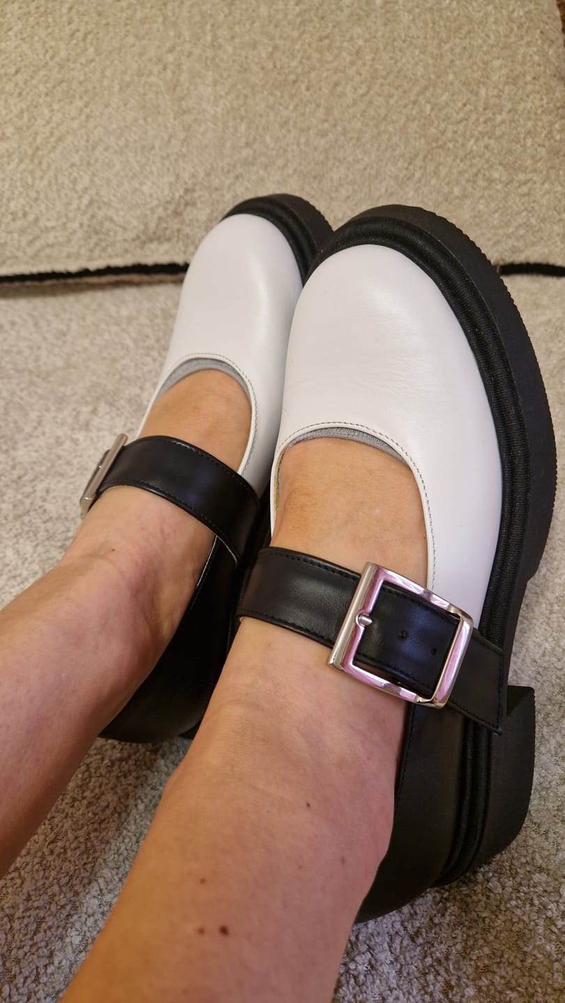 Customer photo review of Mėnulis Closed Toe Sandals