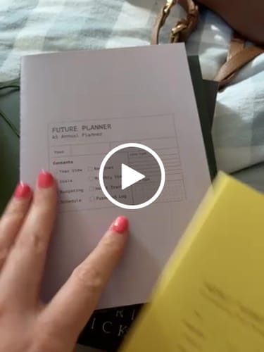 Customer video review of Planners Starter Kit-  'DAINTREE'