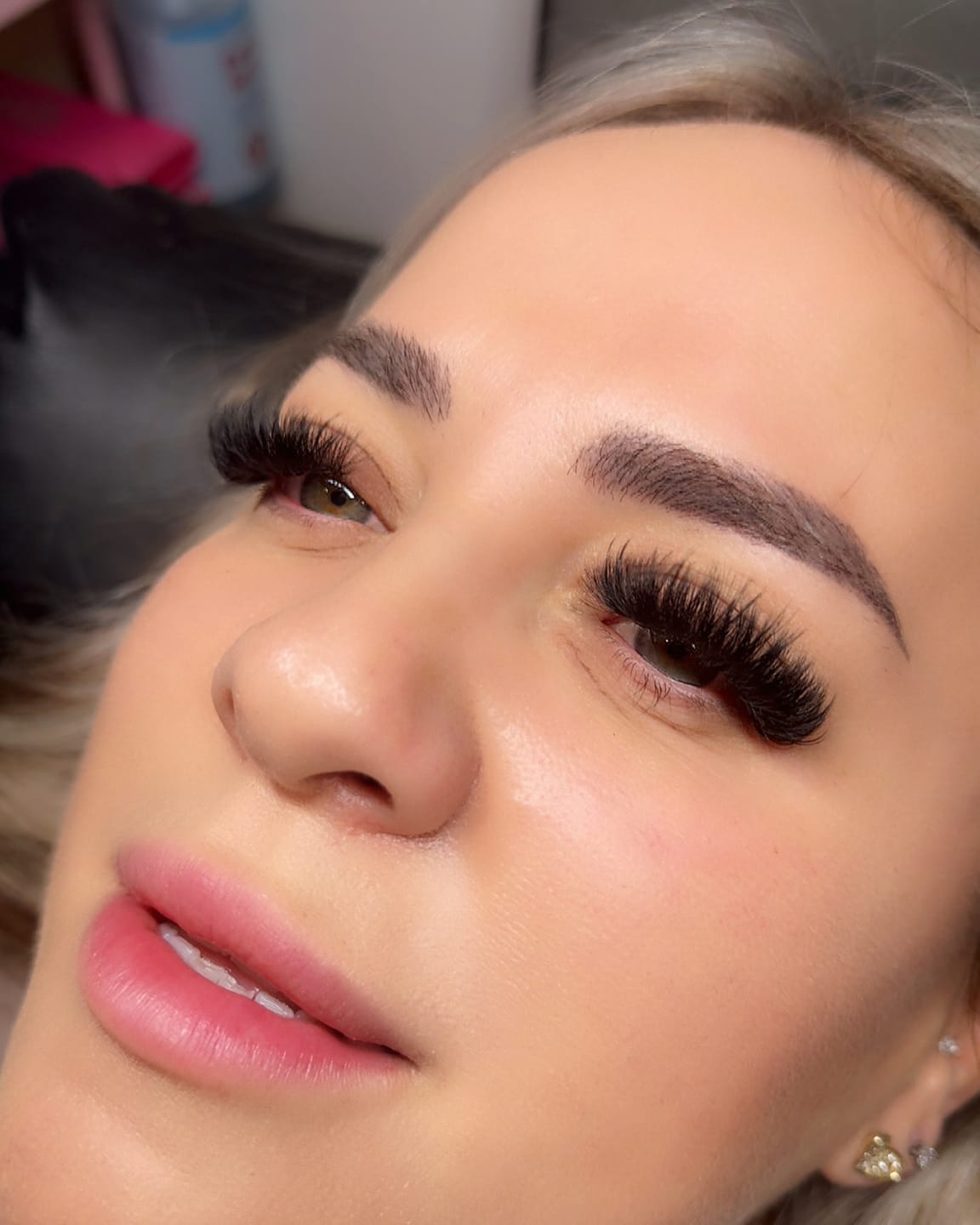 Customer photo review of VELOUR LASH ADHESIVE