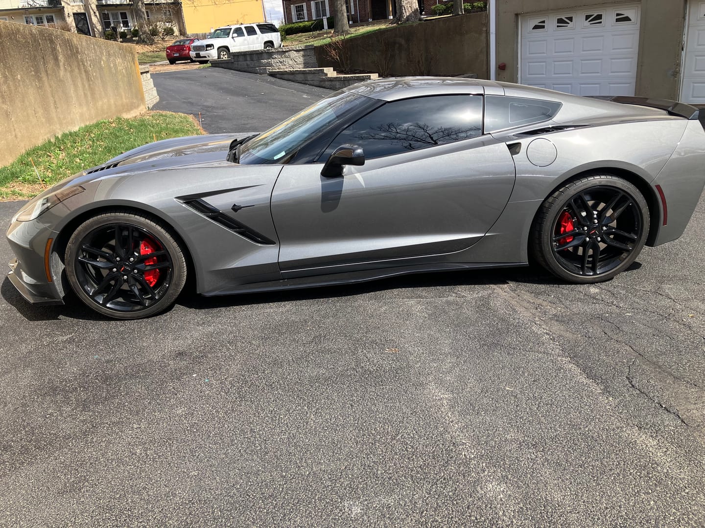 Customer photo review of Corvette C7 Z06 Conversion Side Skirts Rocker Panels