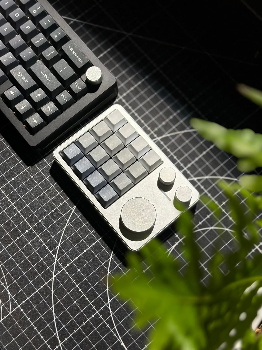 Customer photo review of KiiBOOM Cybrix 16