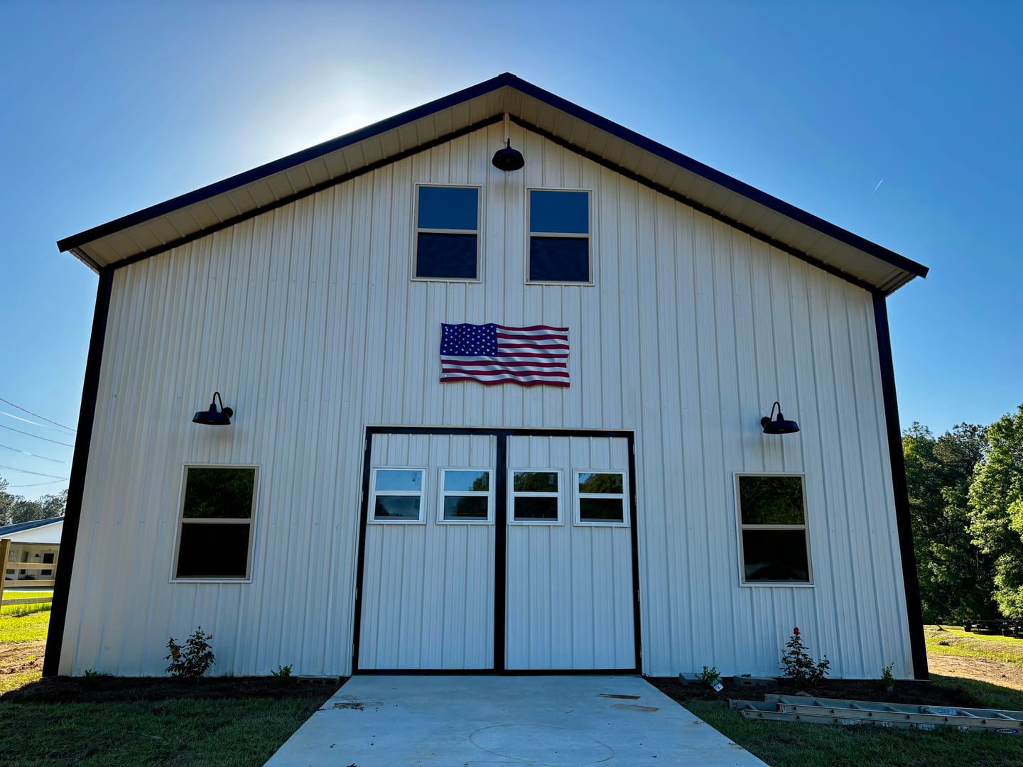 Customer photo review of Large Metal American Flag Waving
