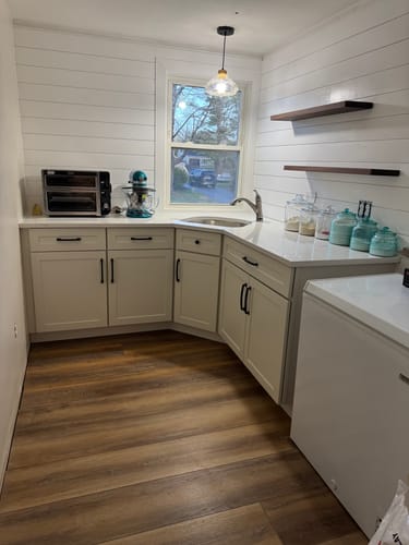 Customer photo review of Hardwood Floating Shelf