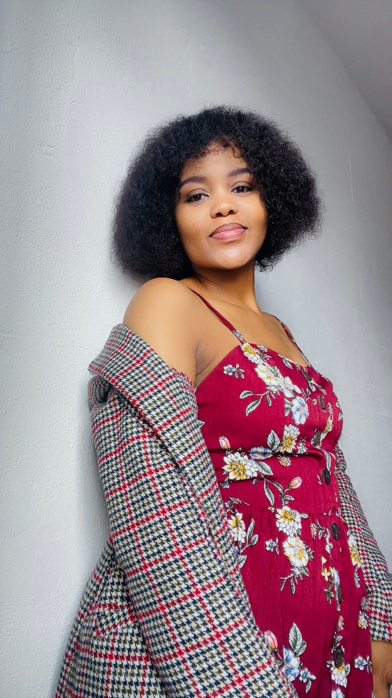 Customer photo review of Brazilian Water Wave Fringe - Zoe