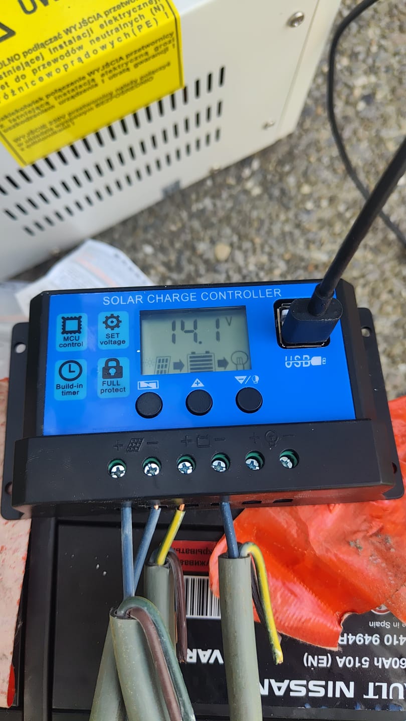 Customer photo review of Controler panou solar 60A 12/24V, 2 X USB si LCD