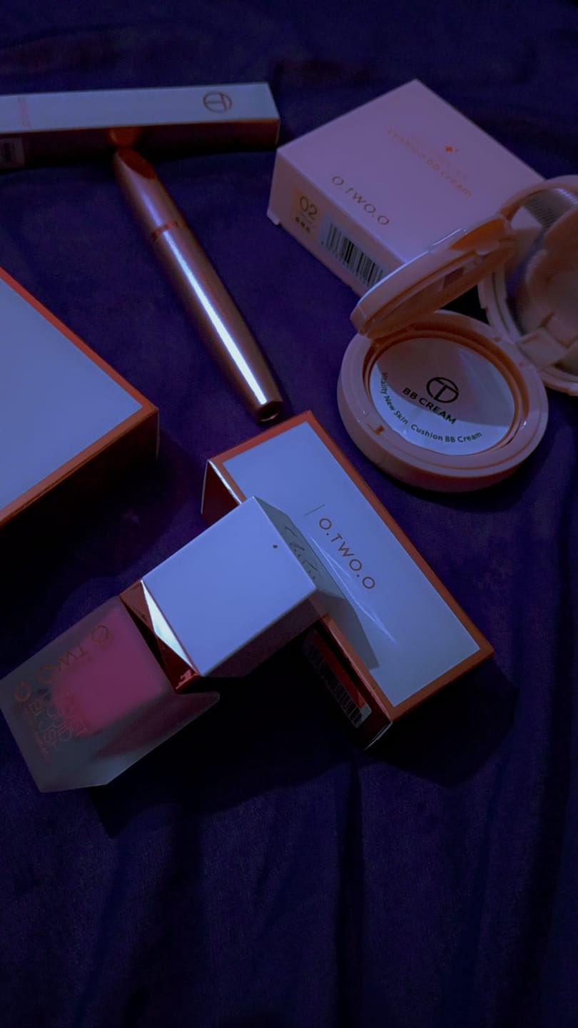 Customer photo review of O.TWO.O VITALITY NEW SKIN CUSHION BB CREAM