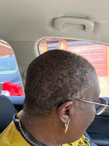 Customer photo review of Chebe Hair Growth Oil