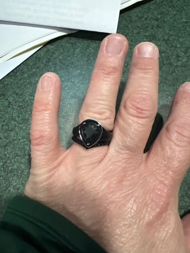 Customer photo review of Rinfit Silicone Rings for Women - New Metal-Framed with 2 Stackable Rings - Silicone Diamond Rings Wedding Bands Women