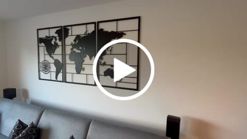Customer video review of Décoration Murale en Métal - Triptyque Carte du Monde (M4)