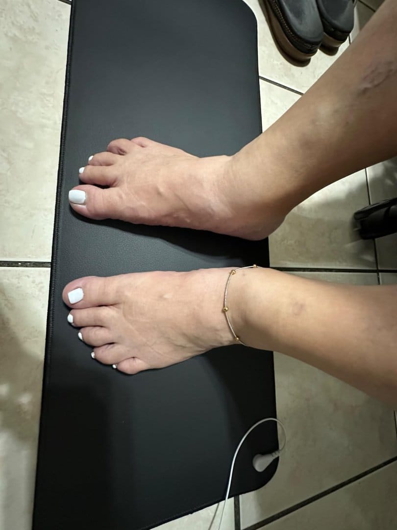 Customer photo review of LUMYHEALTH™ Grounding Mat