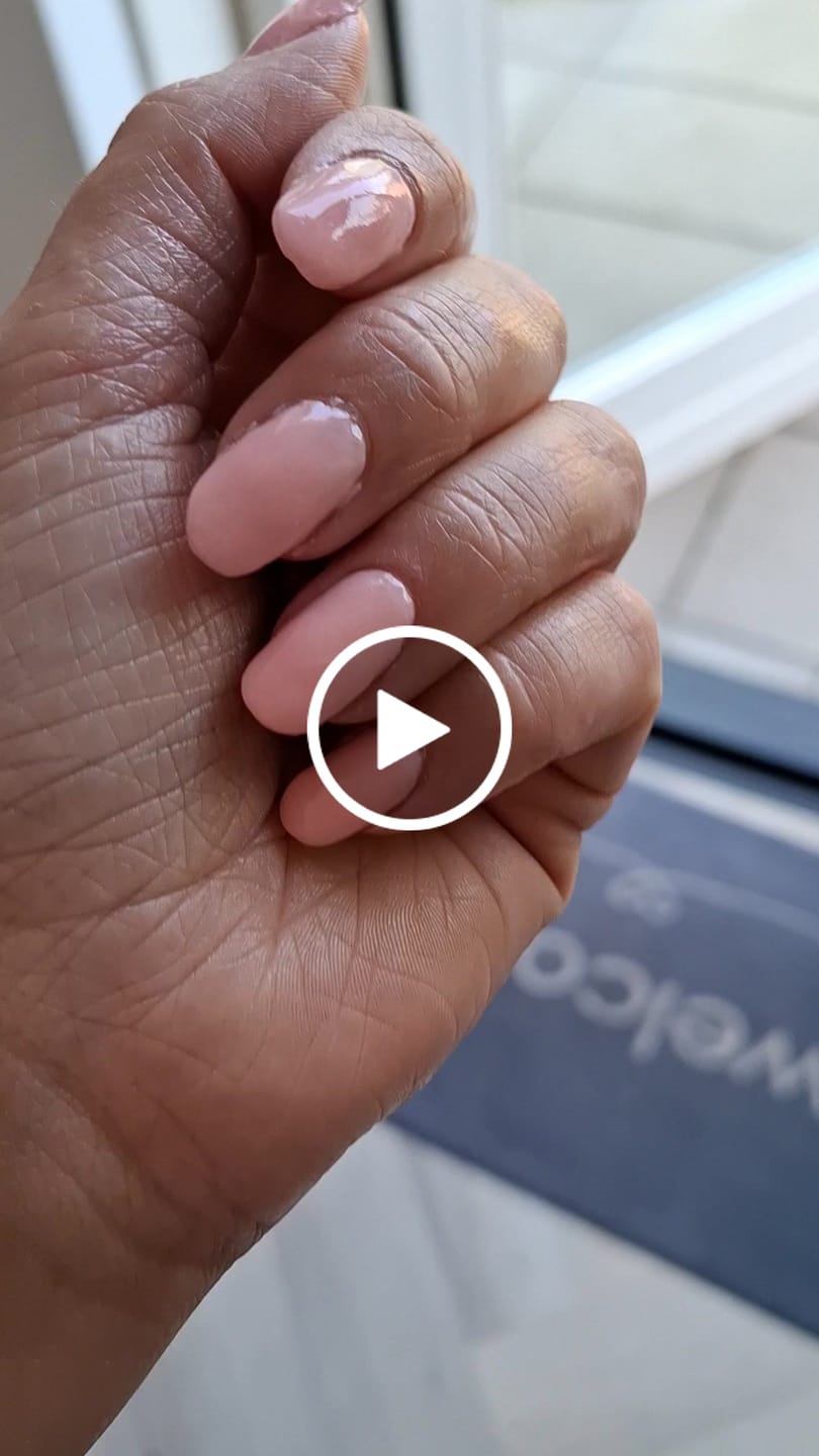 Customer video review of Limited Edition 5 - Mood Change Berry Dipping Powder