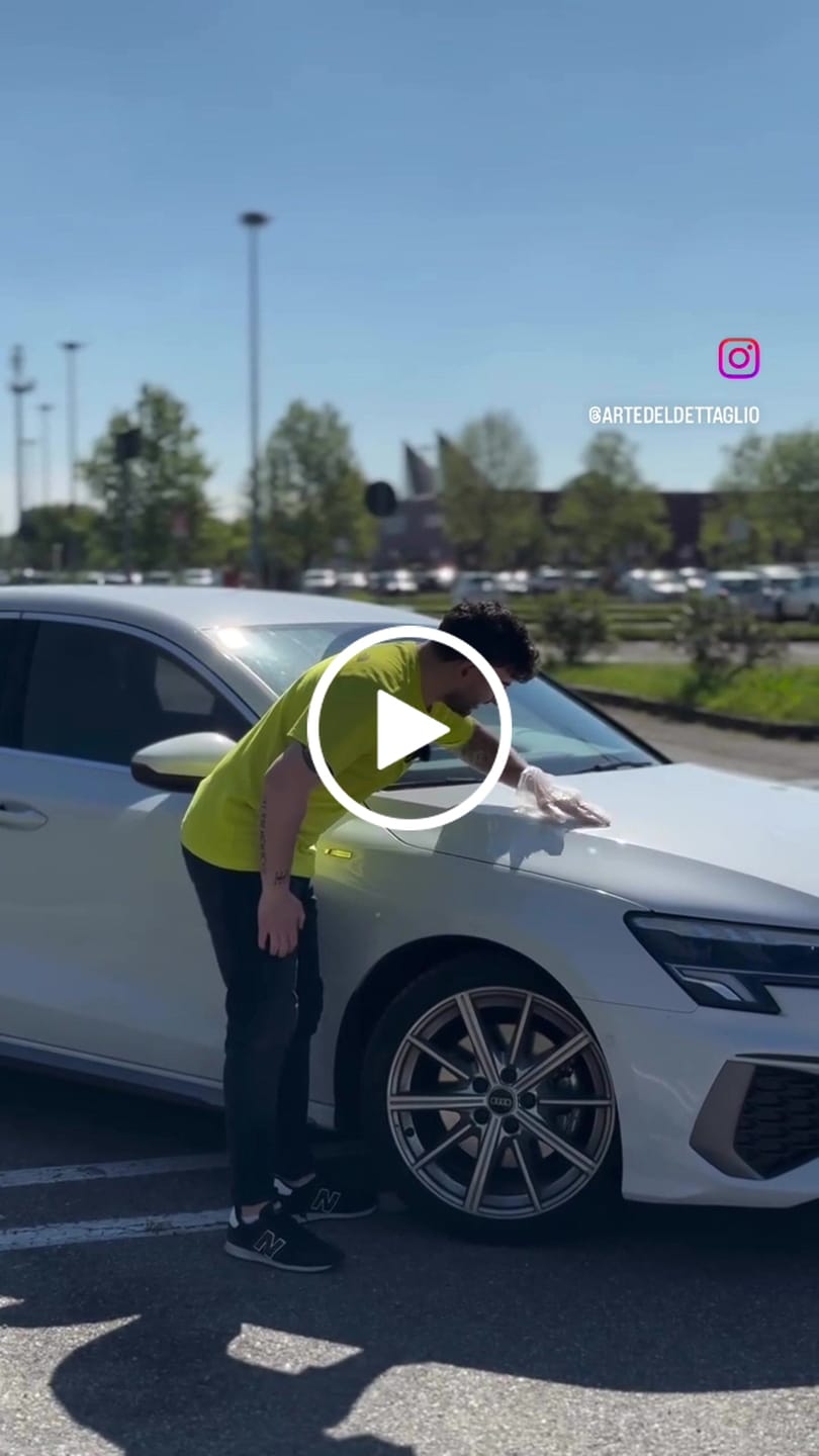 Customer video review of D1 IRON by INNOVACAR: IRON REMOVER AND FERROUS DECONTAMINANT FOR WHEELS, BODYWORK, AND CAR WINDOWS