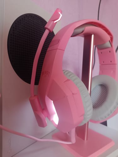 Customer photo review of Audífonos Gamer Alámbricos On ear | STF Beast Muspell Tournament | Videojuegos Xbox Switch PC Sonido estereo Rosa