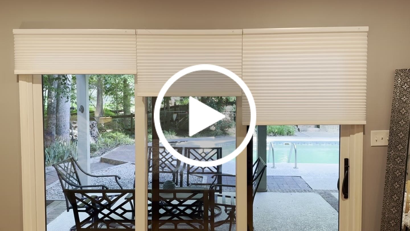 Customer video review of SmartWings Motorized Light Filtering Cellular Shades Nowa