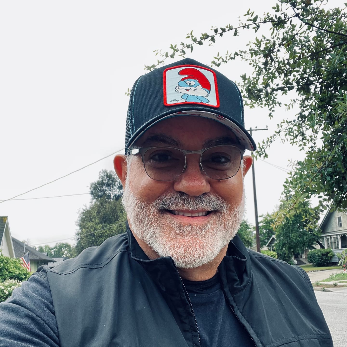 Customer photo review of OVERLORD X Smurfs: Papa Smurf Trucker Cap