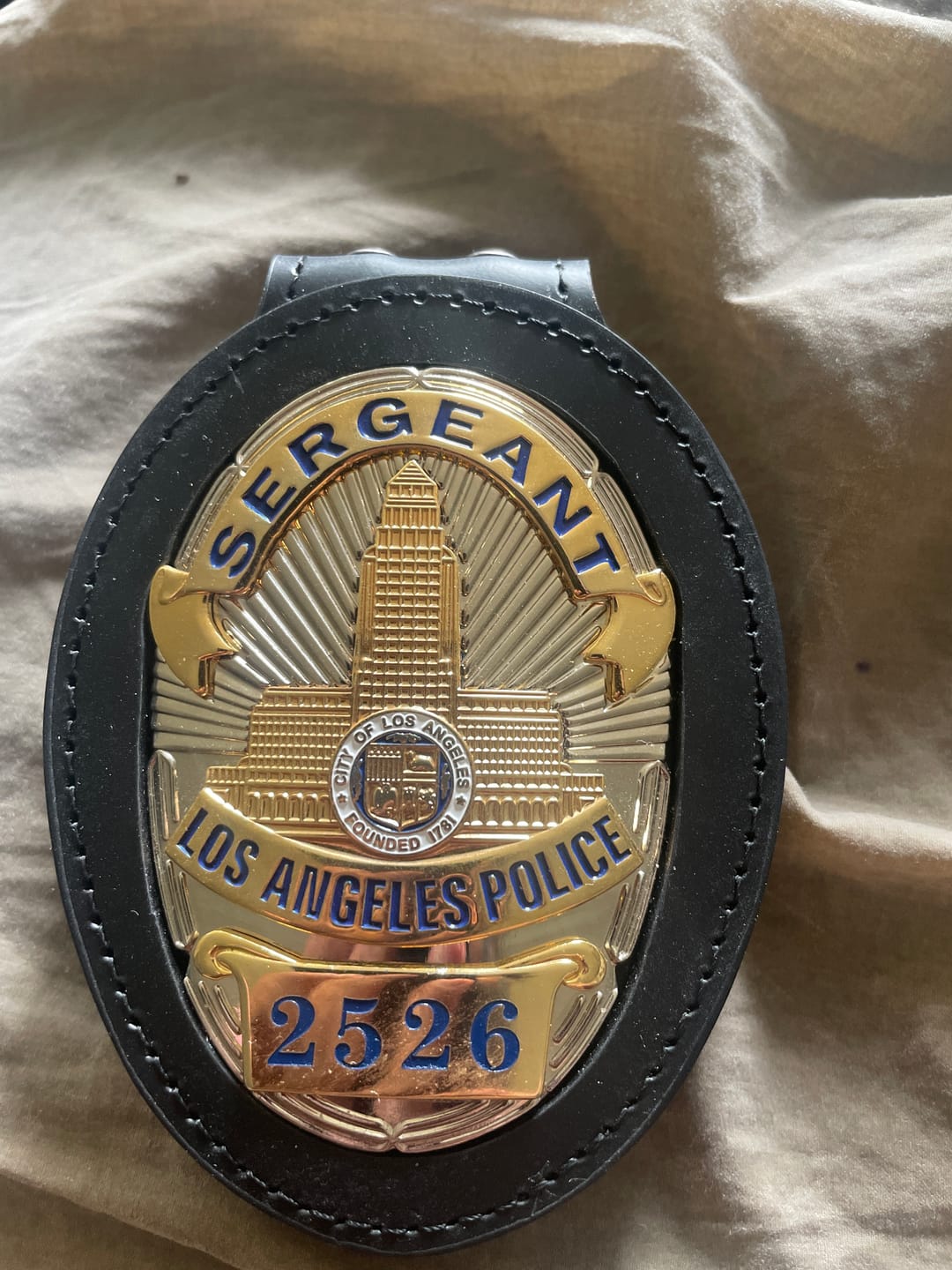 Customer photo review of Genuine Leather Oval Holder/ Holster/ Wallet For LAPD Los Angeles Police Badges