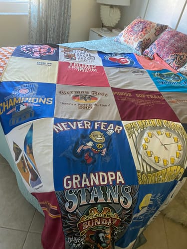 Customer photo review of Premium T Shirt Quilt
