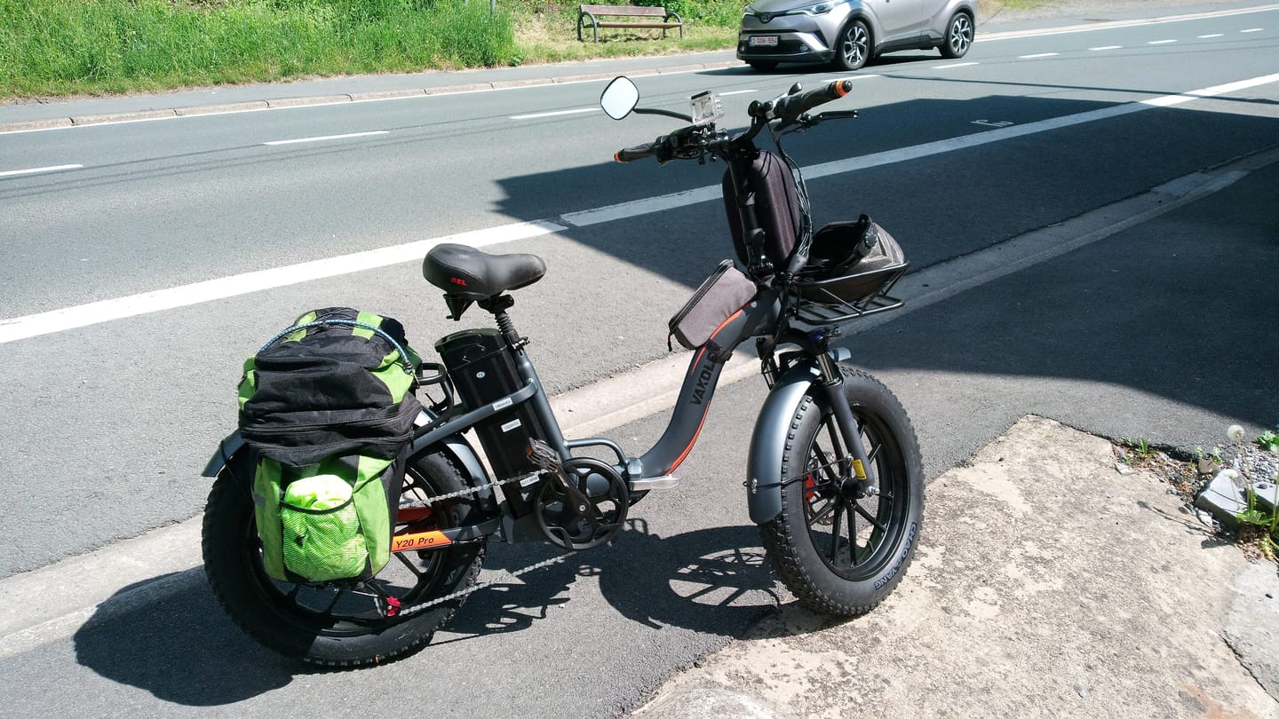 Customer photo review of Vakole Y20 Pro 20" Fat Bike 960Wh Foldable Step-through E-bike 48V 20Ah Battery