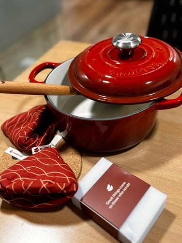 Customer photo review of No. 8 Enamel Coated Dutch Oven