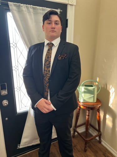 Customer photo review of Black Golden Floral Silk 70 Inch Extra Long Necktie Pocket Square Cufflinks Set