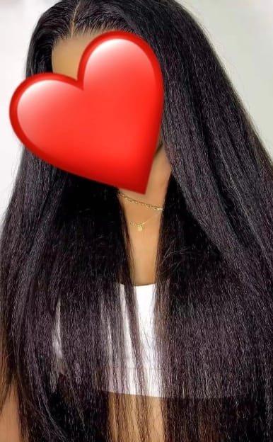 Customer photo review of MORE FACE Pre-bleached Kinky Straight Wear Go Glueless Wig 7x5 Pre-cut HD Lace Pre-plucked