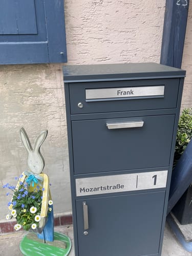 Customer photo review of Variante: mit Namensschild am Briefschlitz