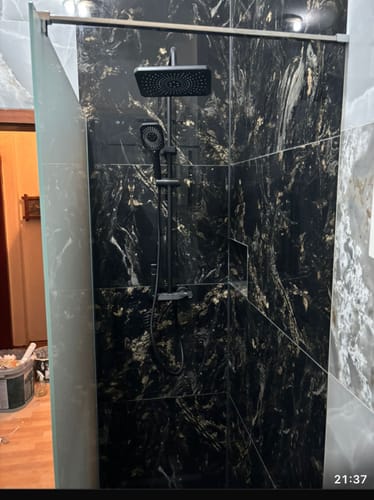 Customer photo review of SONNI Walk In Dusche Duschabtrennung Duschwand Nano Vollsatiniert ESG-Glas Glasstärke 8/10mm Breite 80-160cm